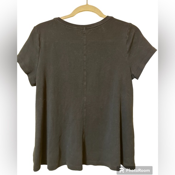 V Neck Tee - XS - Black - Picture 2 of 5